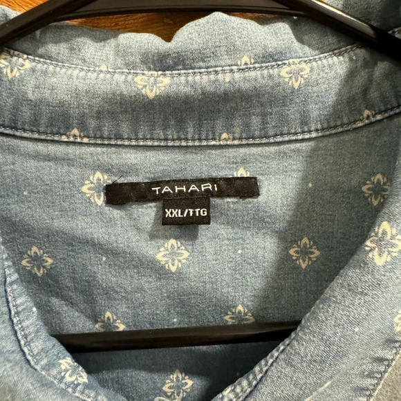 Tahari chambray jean button long  sleeve USXXL star print faded pockets comfy - Picture 2 of 5